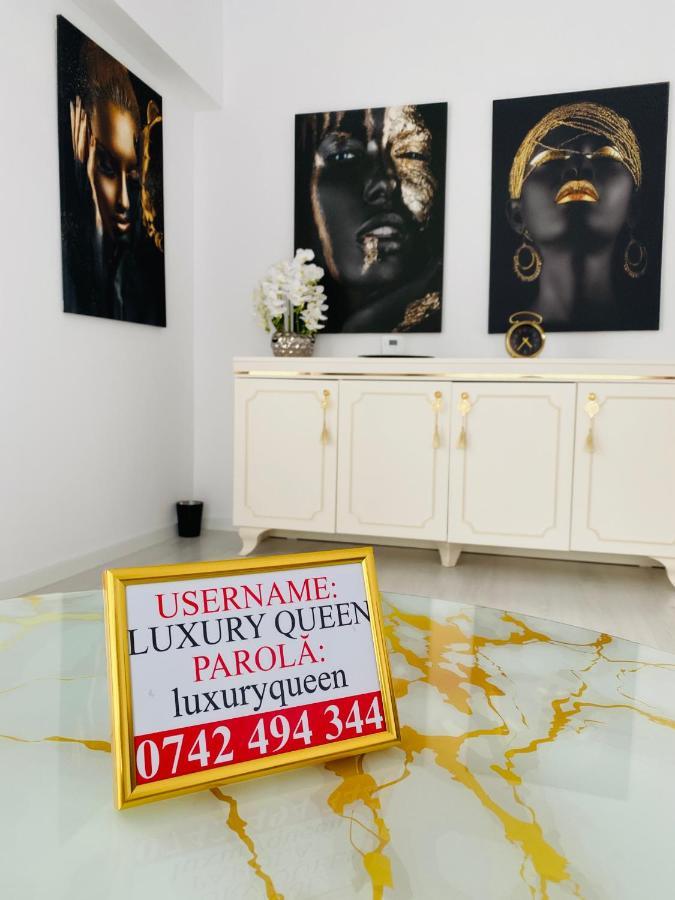 Luxury Queen Câmpulung Moldovenesc Eksteriør billede